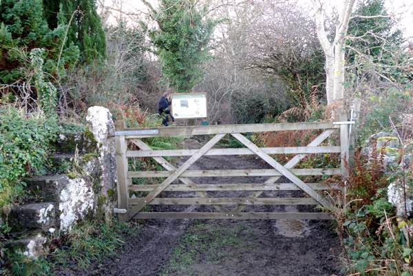 Entrance to Cors Goch
