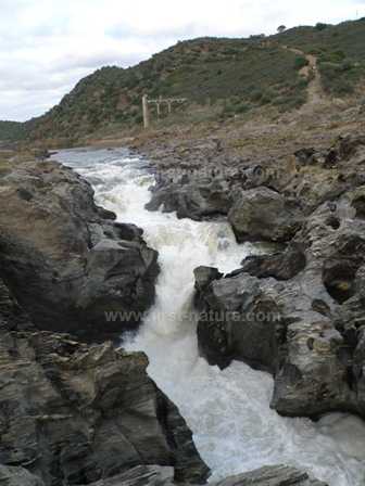Puolo do Lobo - a waterfall on the River Guadiana